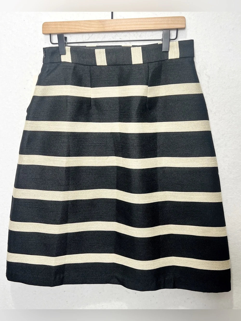 NWT Hutch Anthropologie Metallic Thread Stripes A-Line Skirt Size 8 Gold Black